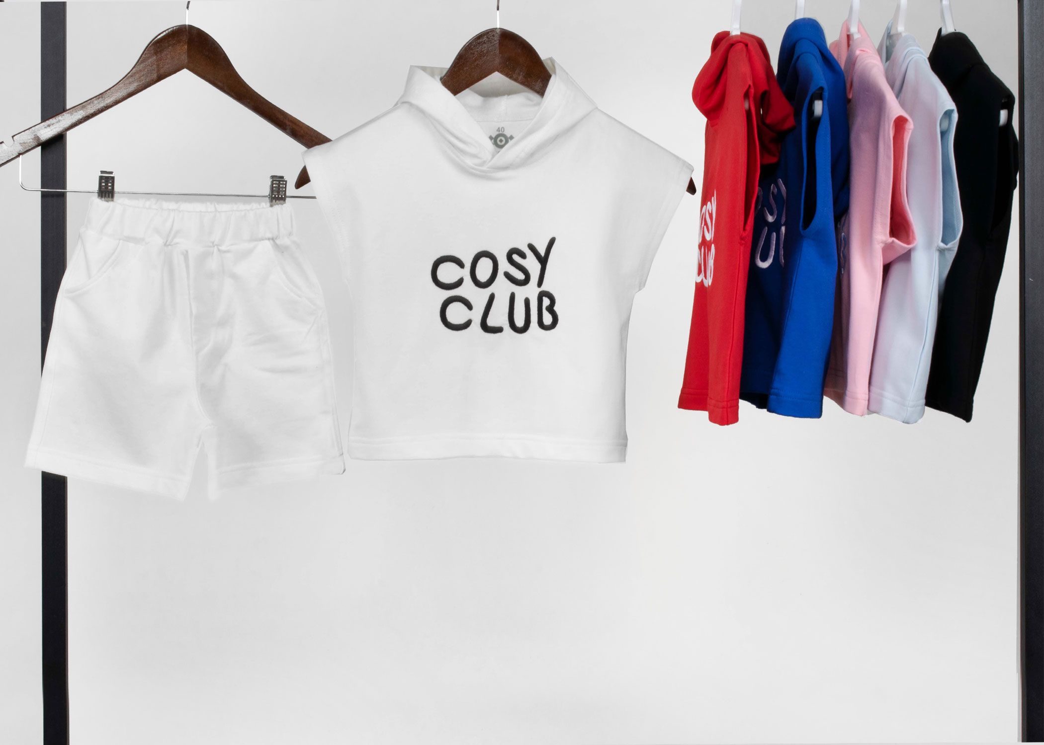 وست شلوارک بچه گانه گلدوزی COSY CLUB